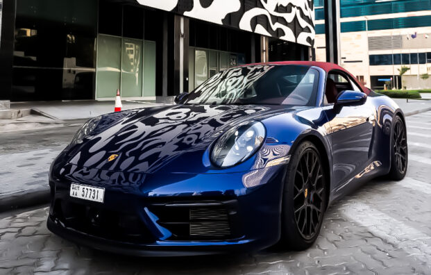اجاره پورشه 911 کاررا در دبی